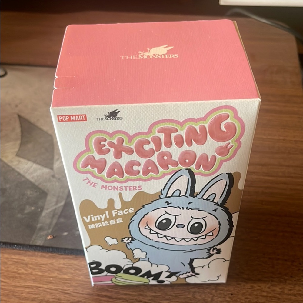 (Unopened) THE MONSTERS - Exciting Macaron Vinyl Face Plush -Toffee labubu